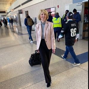 Suede Blazer in Dusty Pink